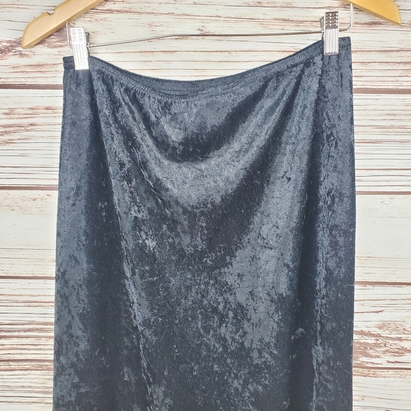 Super Low Fat Womens Small Vintage Hot Topic Black Crushed Velvet Maxi Skirt #66 - Picture 5 of 8